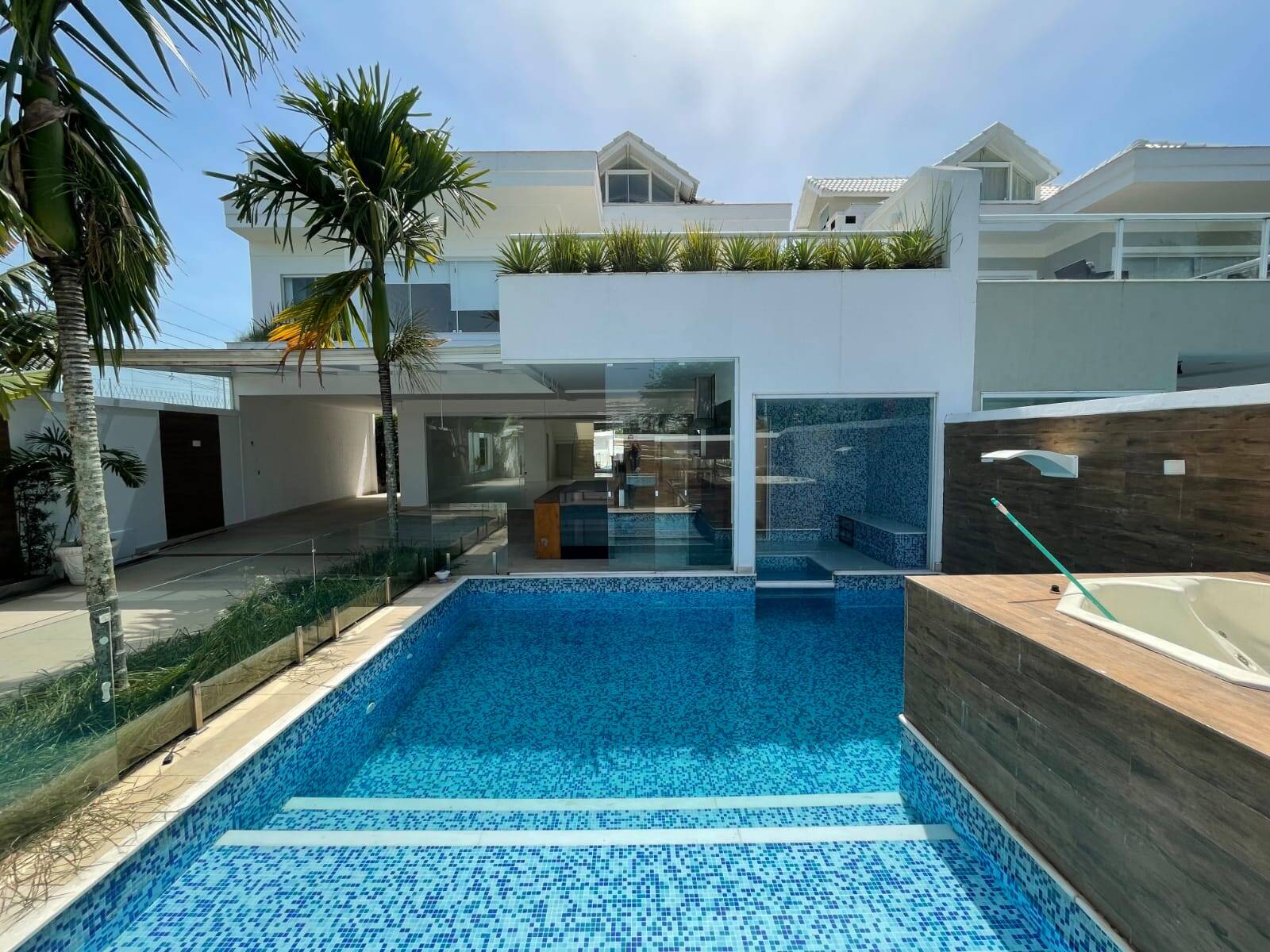 Casa, 4 quartos, 530 m² - Foto 1