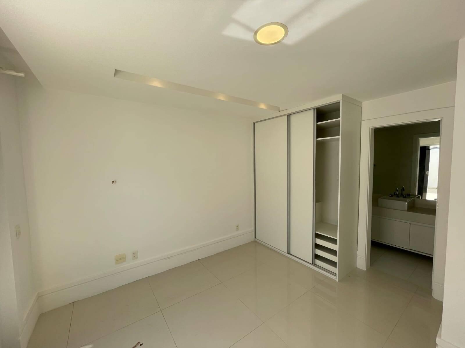 Casa, 4 quartos, 530 m² - Foto 17
