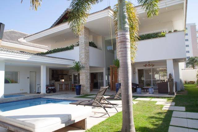 Casa, 4 quartos, 600 m² - Foto 1