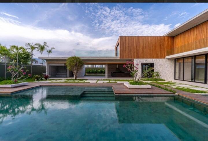 Casa, 5 quartos, 1460 m² - Foto 4