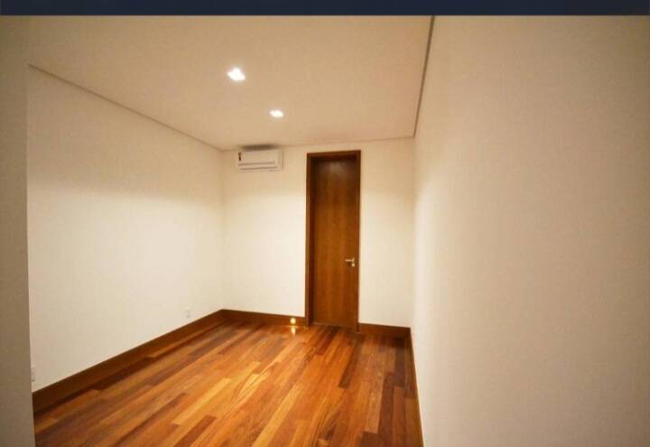 Casa, 5 quartos, 1600 m² - Foto 8