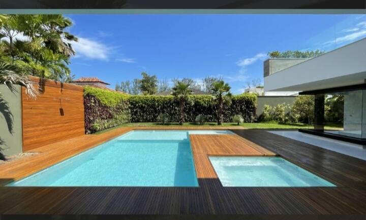 Casa, 5 quartos, 1350 m² - Foto 4