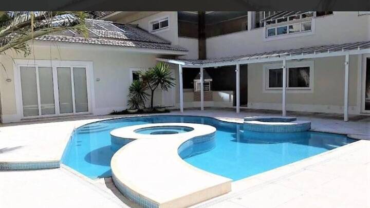 Casa, 4 quartos, 1670 m² - Foto 1