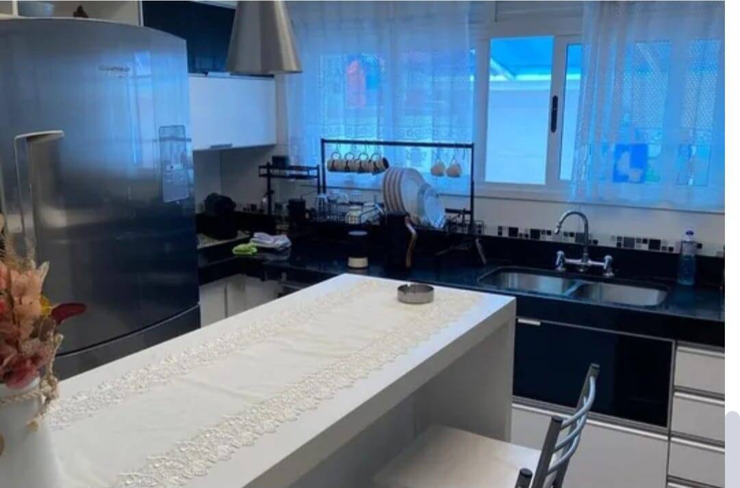 Casa, 4 quartos, 230 m² - Foto 6