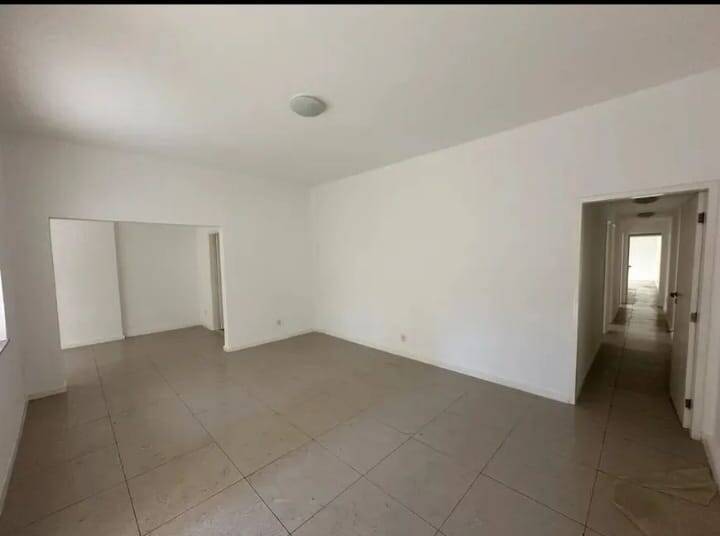 Apartamento, 3 quartos, 230 m² - Foto 9