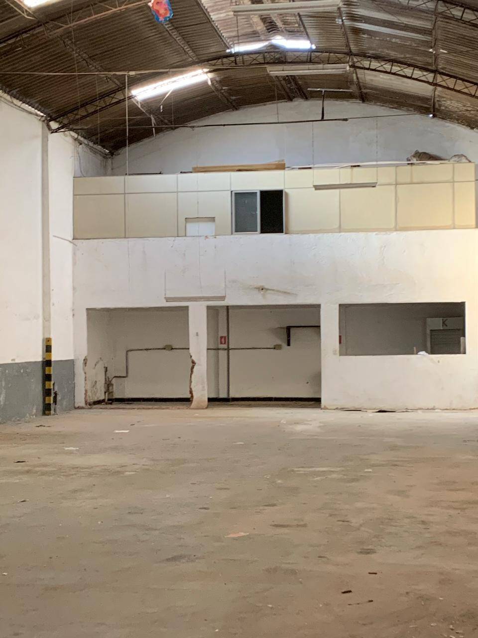 Depósito-Galpão, 550 m² - Foto 1