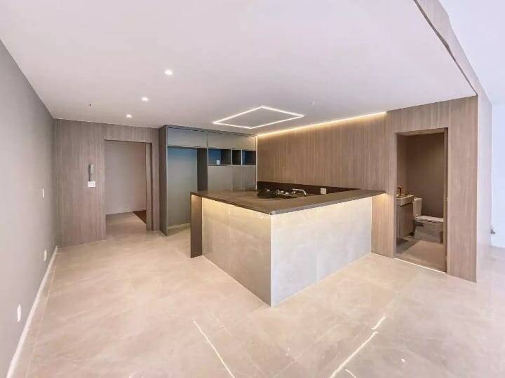 Apartamento, 3 quartos, 184 m² - Foto 2