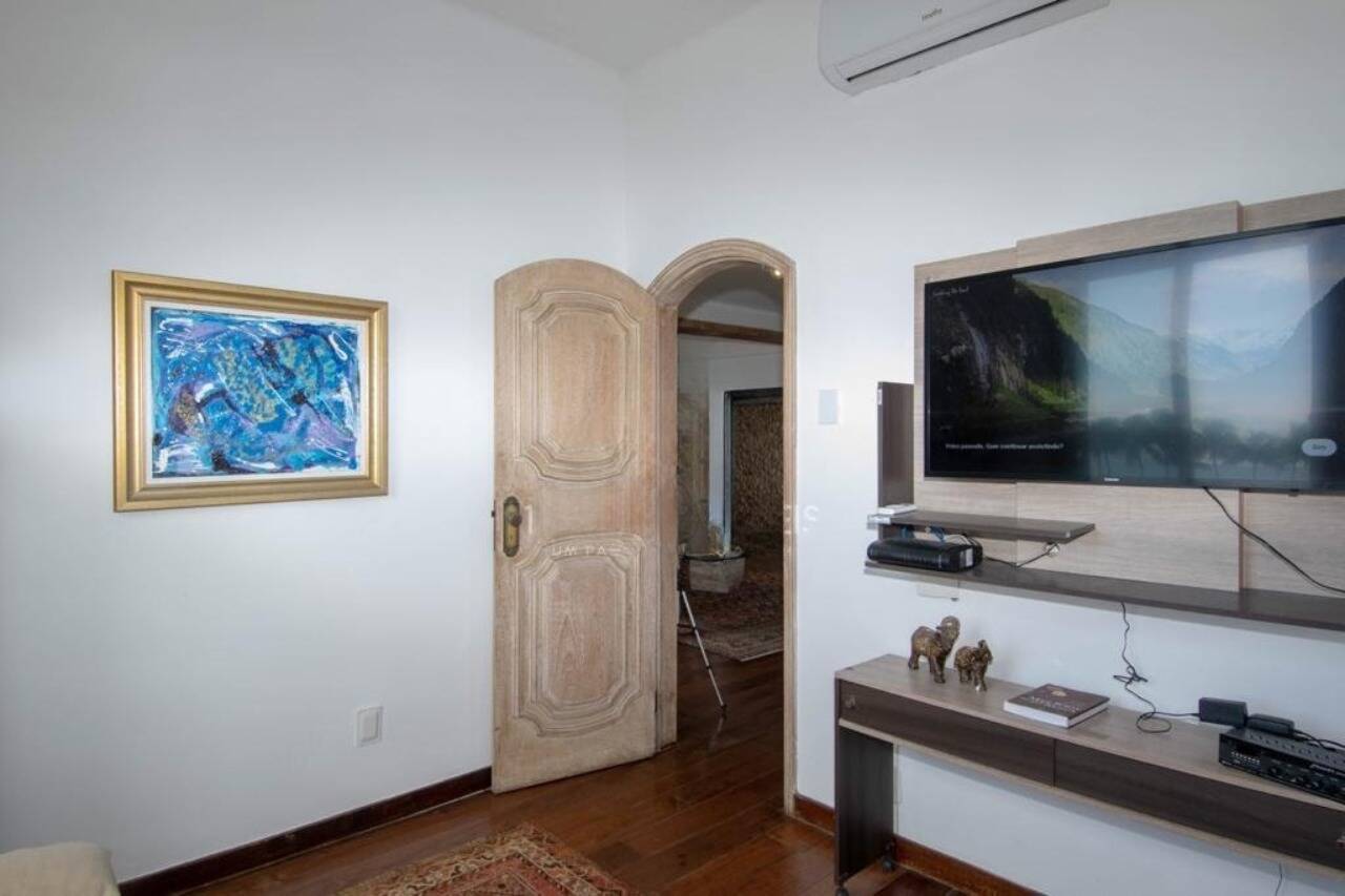 Apartamento, 4 quartos, 224 m² - Foto 10