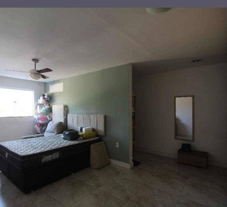 Vendo casa dúplex  perfeita para eventos  ou moradia  com piscina e jardim
