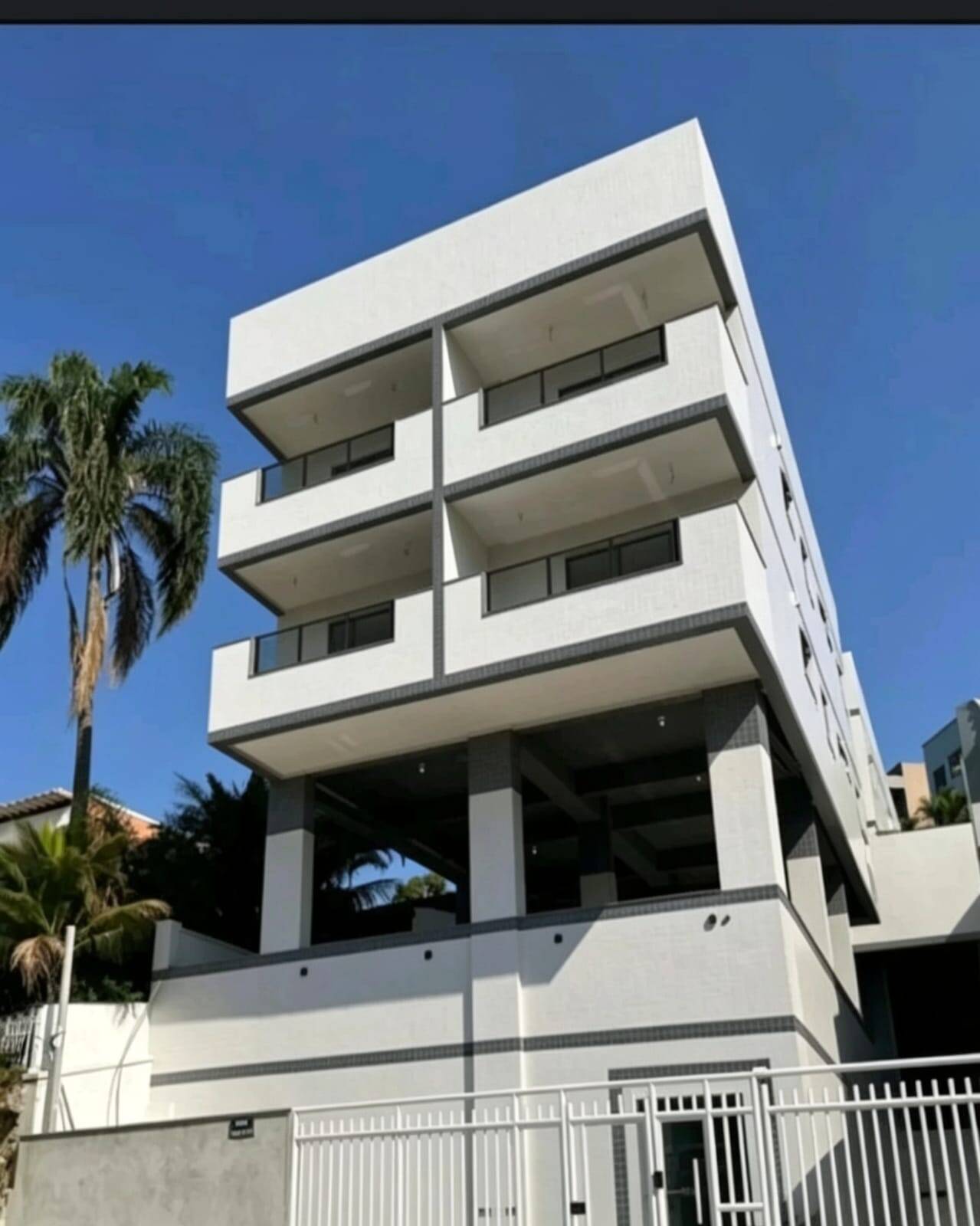 Vendo apartamento com varanda gourmet  e churrasqueira  na ilha governador