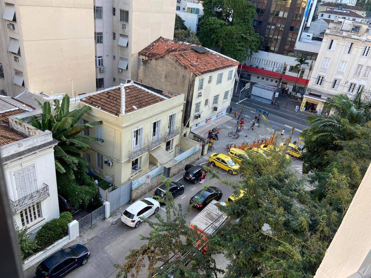 Apartamento  laranjeiras  otima oportunidade  com vaga na escritura  financ