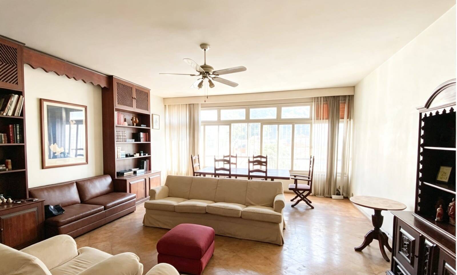 Apartamento  fundos  sol manhã, vista livre ,200m2,3 quartos, financia