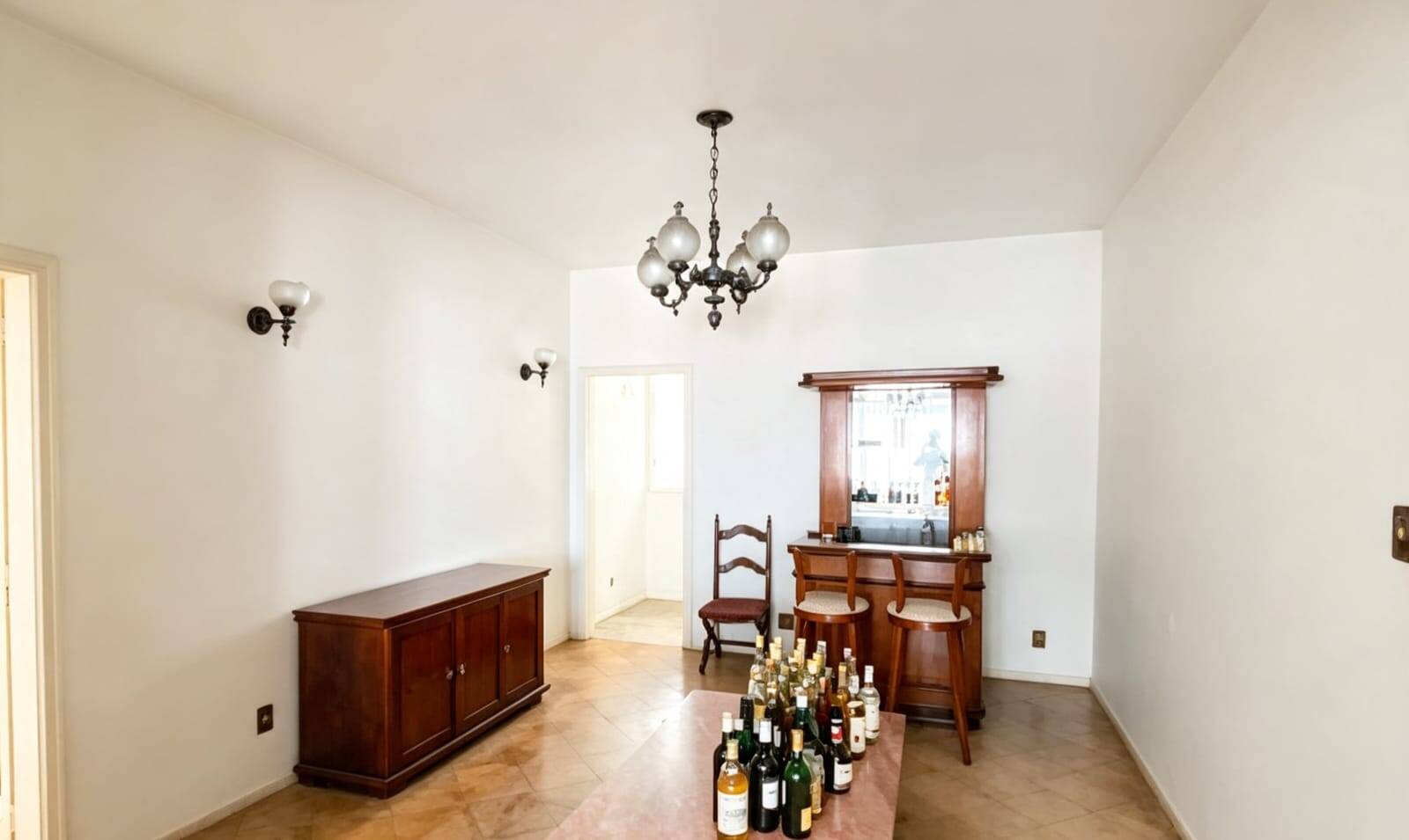 Apartamento  fundos  sol manhã, vista livre ,200m2,3 quartos, financia