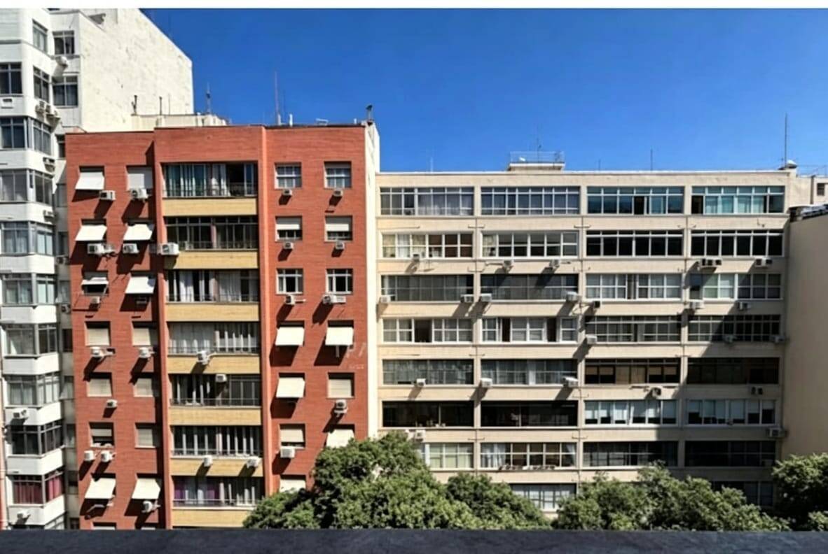 Vendo constante Ramos  3 quartos 111m2 vaga sol manhã, financiamento