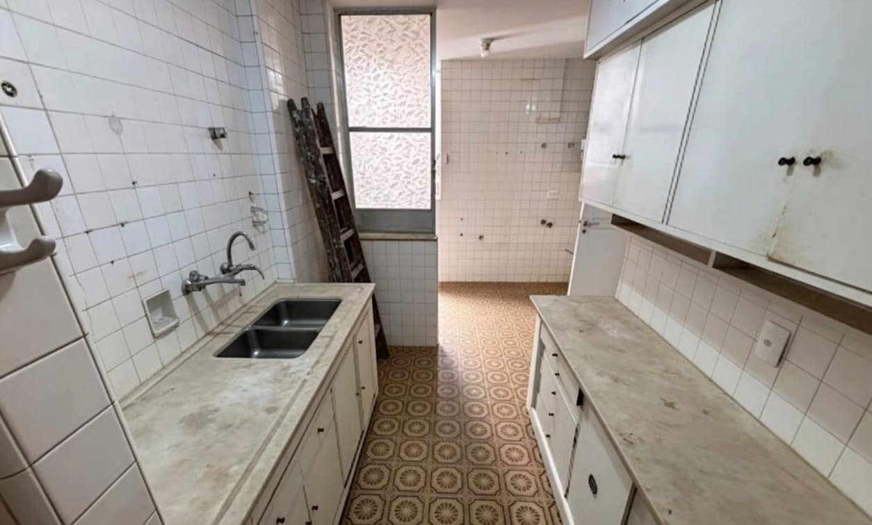 Vendo constante Ramos  3 quartos 111m2 vaga sol manhã, financiamento