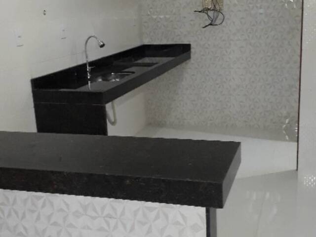 Apartamento para Venda em Rio das Ostras - 3