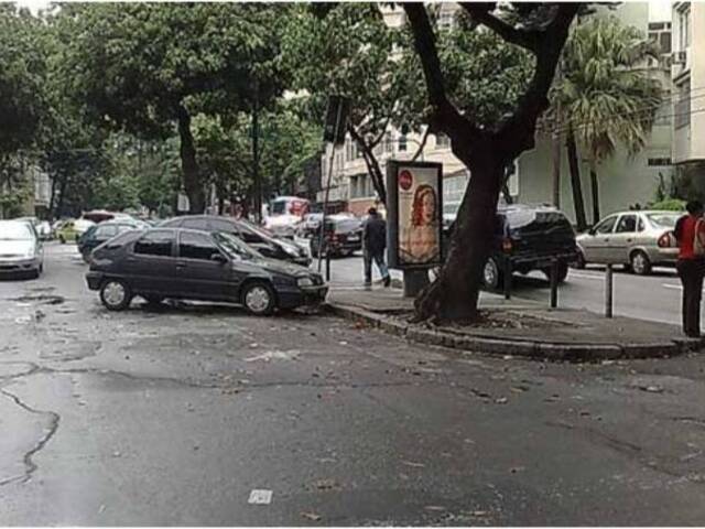 #Fátima 12 - Apartamento para Venda em Rio de Janeiro - RJ - 2