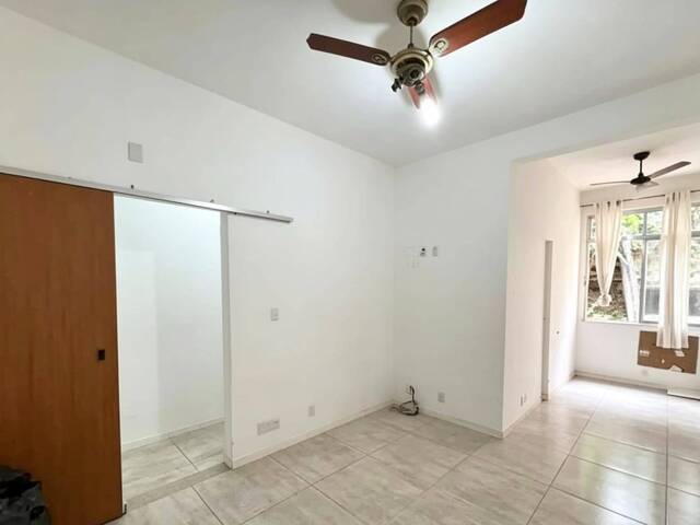 Apartamento para Venda em Rio de Janeiro - 2